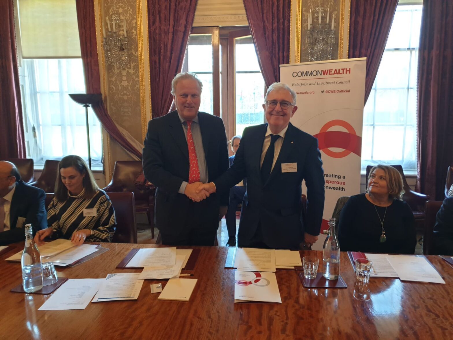 CWEIC Signs MOU with the Association of Commonwealth Universities