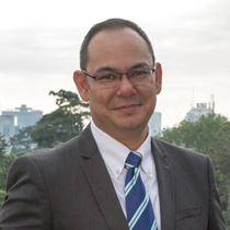 Farouk Nurish Farouk Nurish