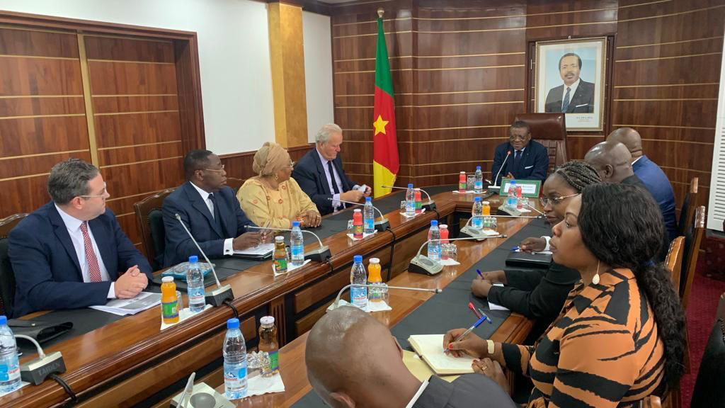 Commonwealth Delegation to Cameroon Commonwealth Delegation to Cameroon