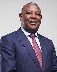 Dr James Mwangi