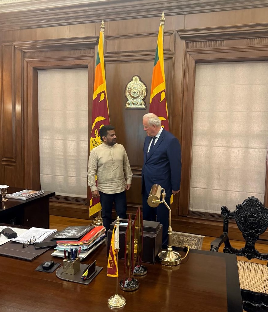 CWEIC Chairman Lord Marland Meets With President Of Sri Lanka To Strengthen Commonwealth Engagement